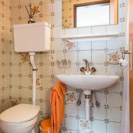 Haus Alpenblick 萨斯格伦德